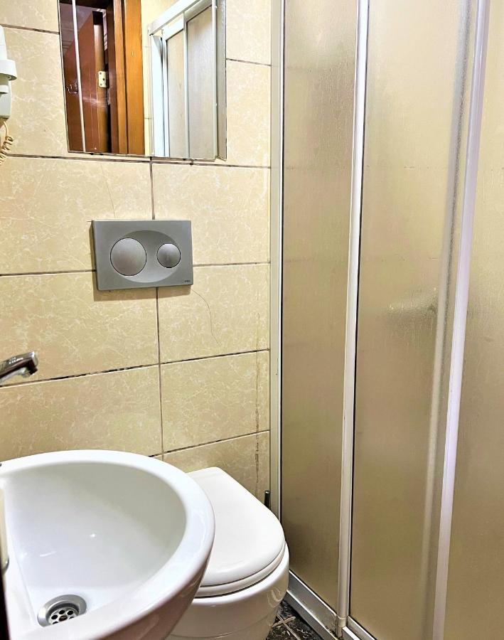 Yenikapi Viva Hotel - Istanbul Exteriör bild