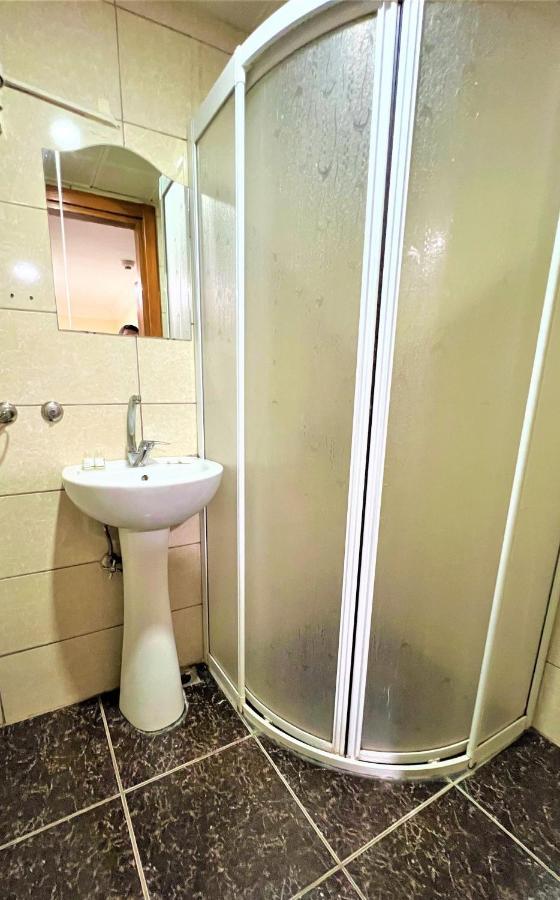 Yenikapi Viva Hotel - Istanbul Exteriör bild